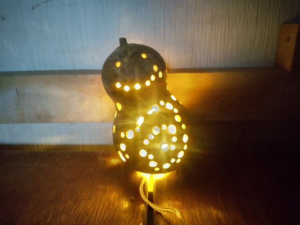 ヒョウタンランプ